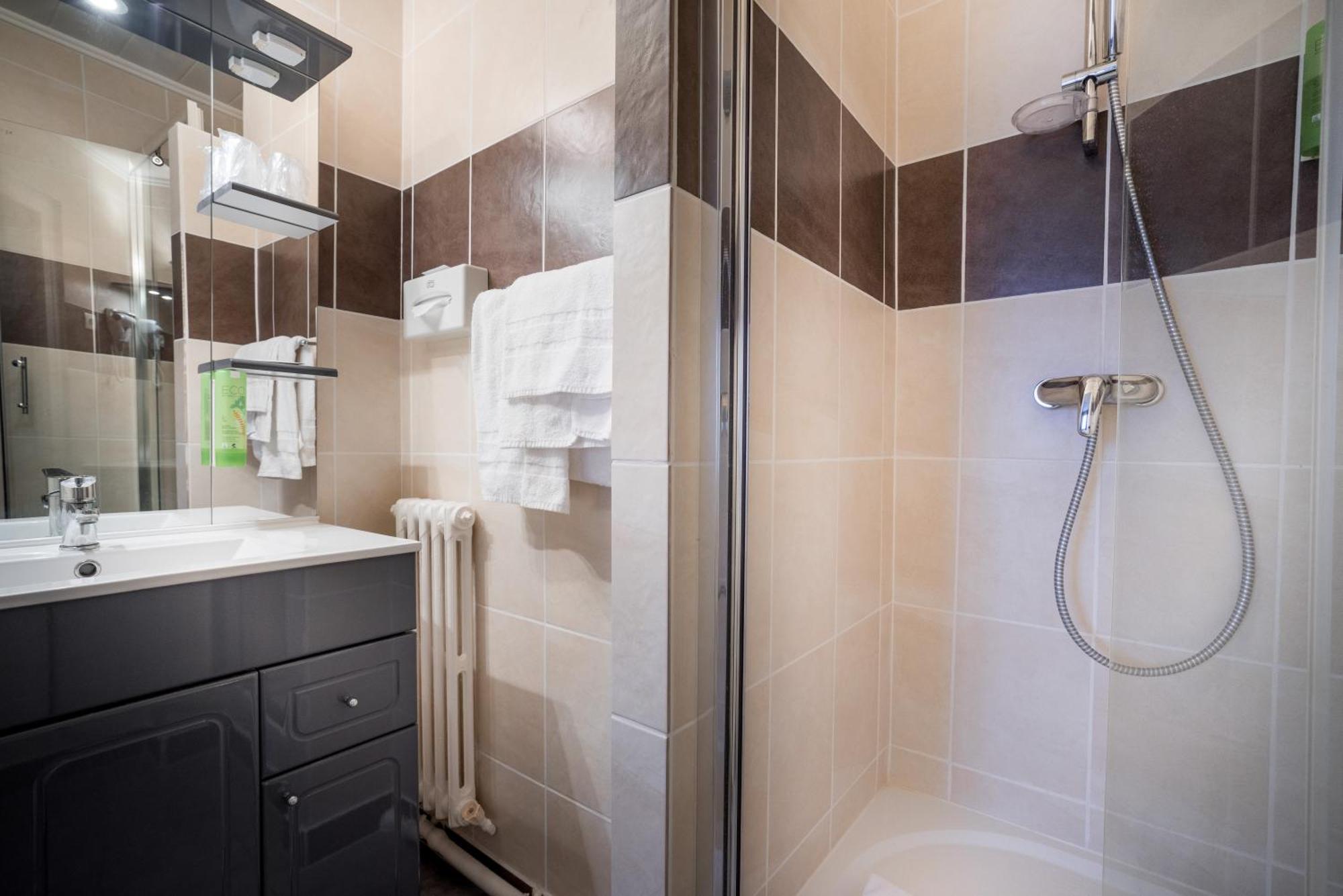 Sure Hotel By Best Western Saint-Quentin Ouest Le Pot D Etain Holnon Exterior photo