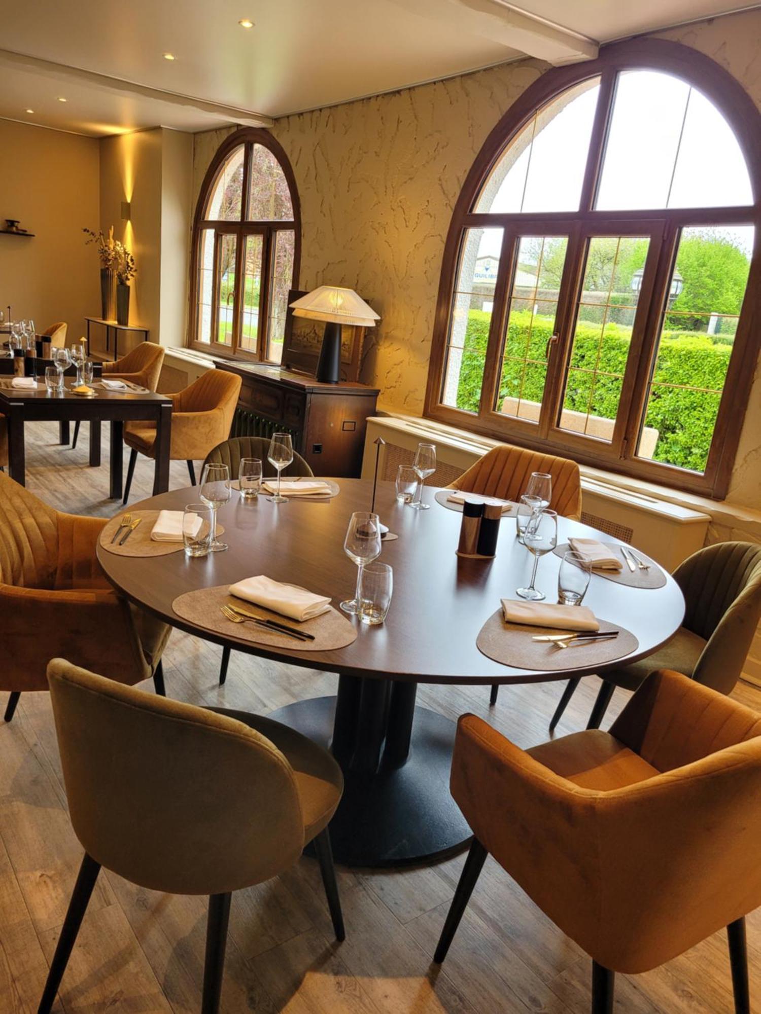 Sure Hotel By Best Western Saint-Quentin Ouest Le Pot D Etain Holnon Exterior photo