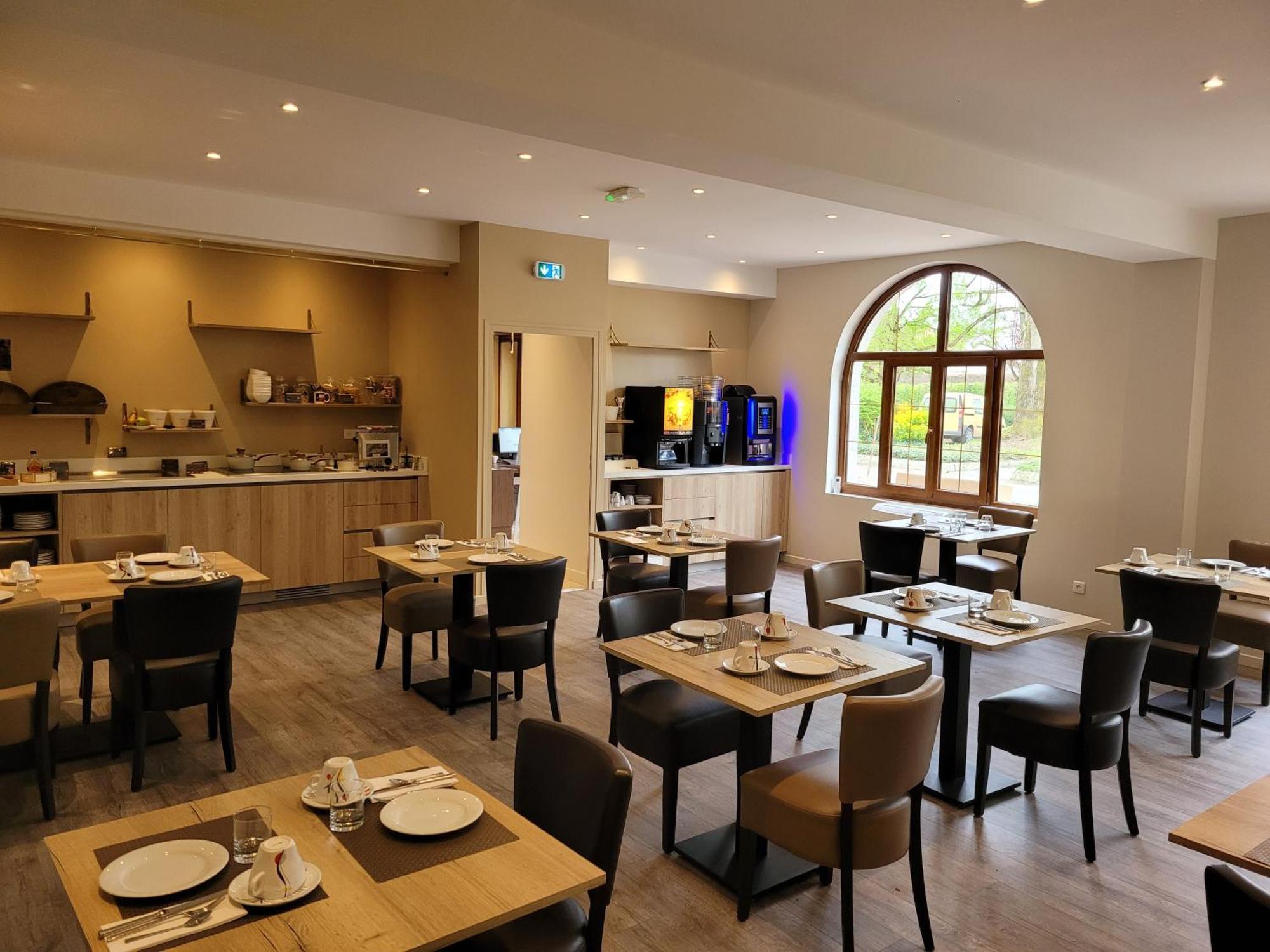 Sure Hotel By Best Western Saint-Quentin Ouest Le Pot D Etain Holnon Exterior photo